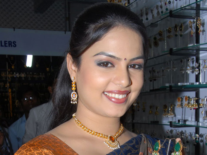 chitralekha at vastra varanam launch actress pics